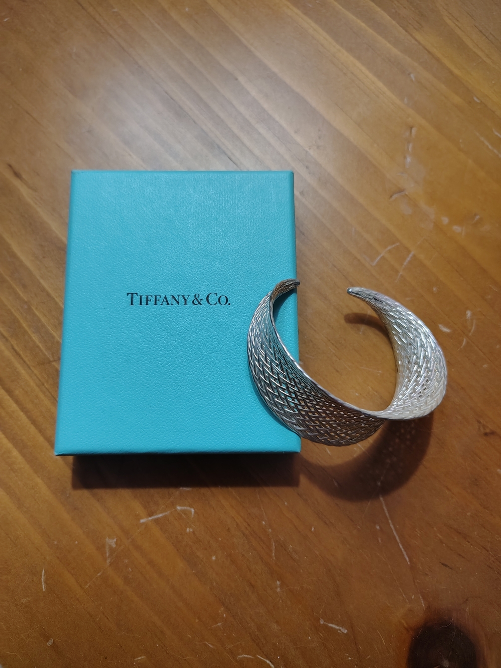 Tiffany & Co. Silver Mesh Cuff Bracelet - Elegant Patterned Design - Picture 2 of 5